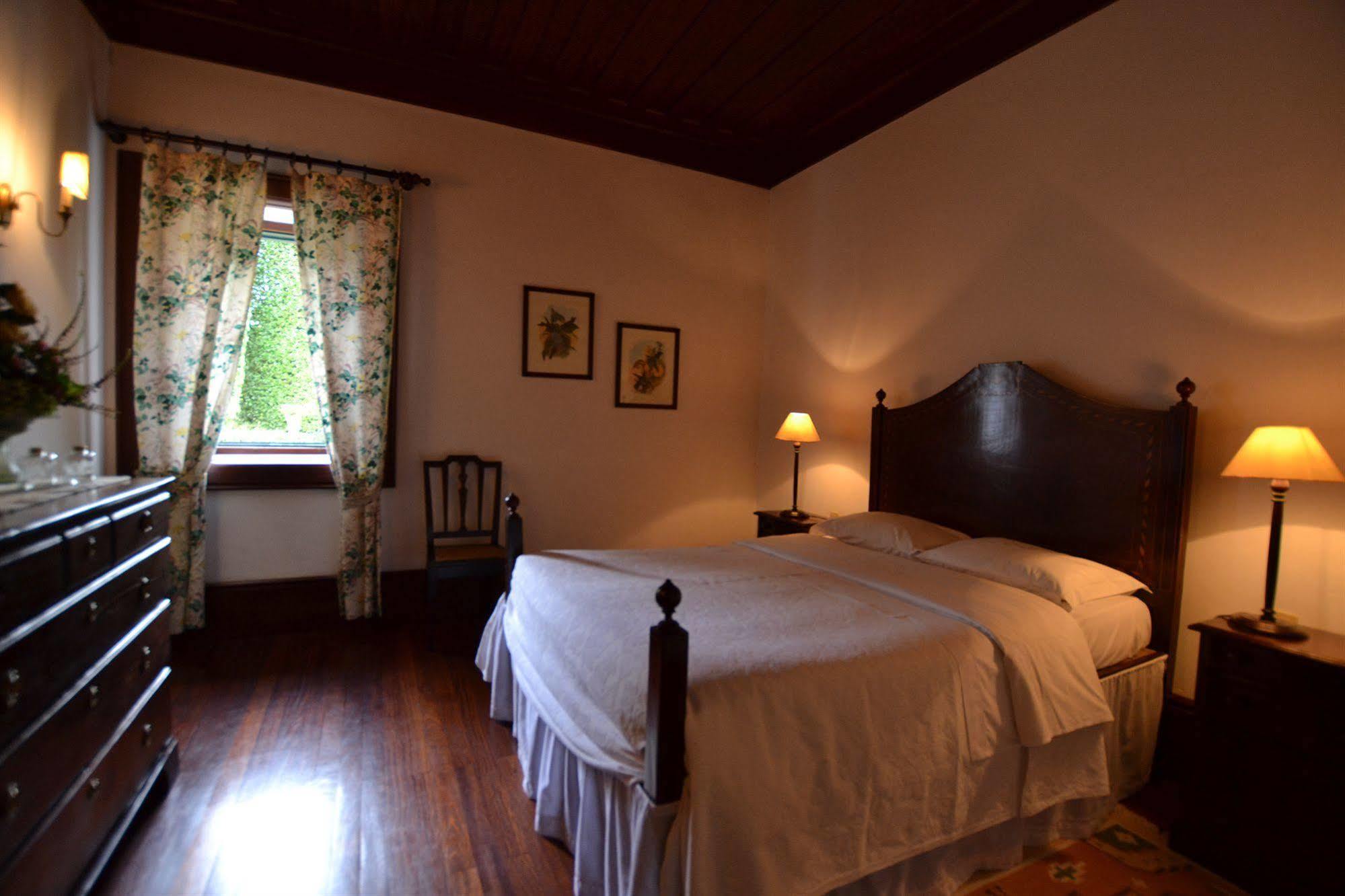 Casa Do Campo - Turismo De Habitacao Bed & Breakfast Celorico De Basto Exterior photo